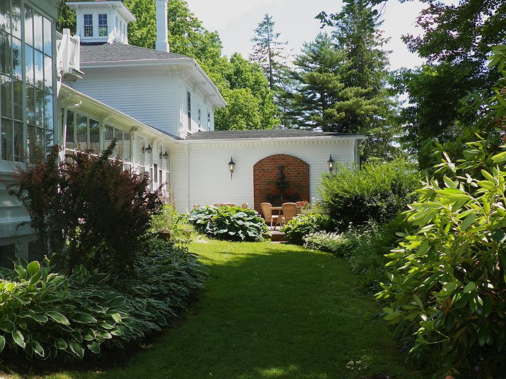 Homeport Historic Inn Searsport Экстерьер фото